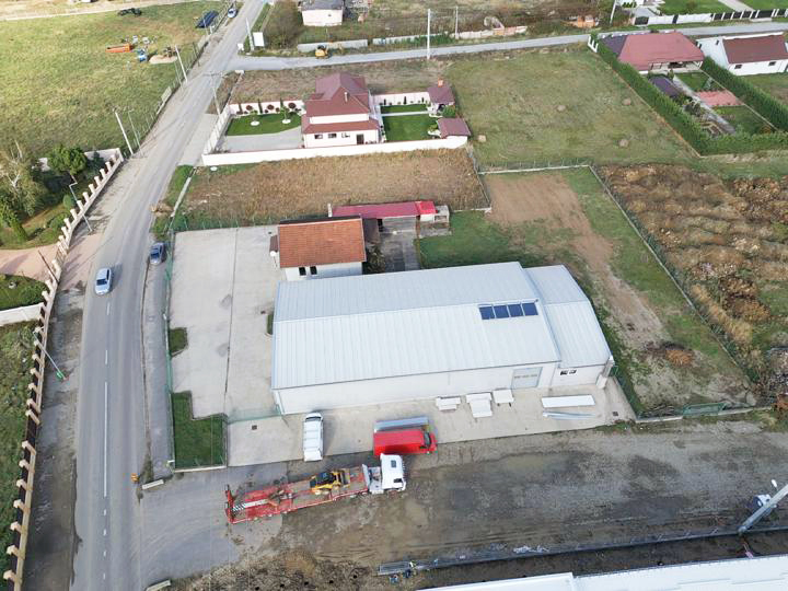 3_Hala de producție / de depozitare și o casa de locuit - Osorhei - 449.000€