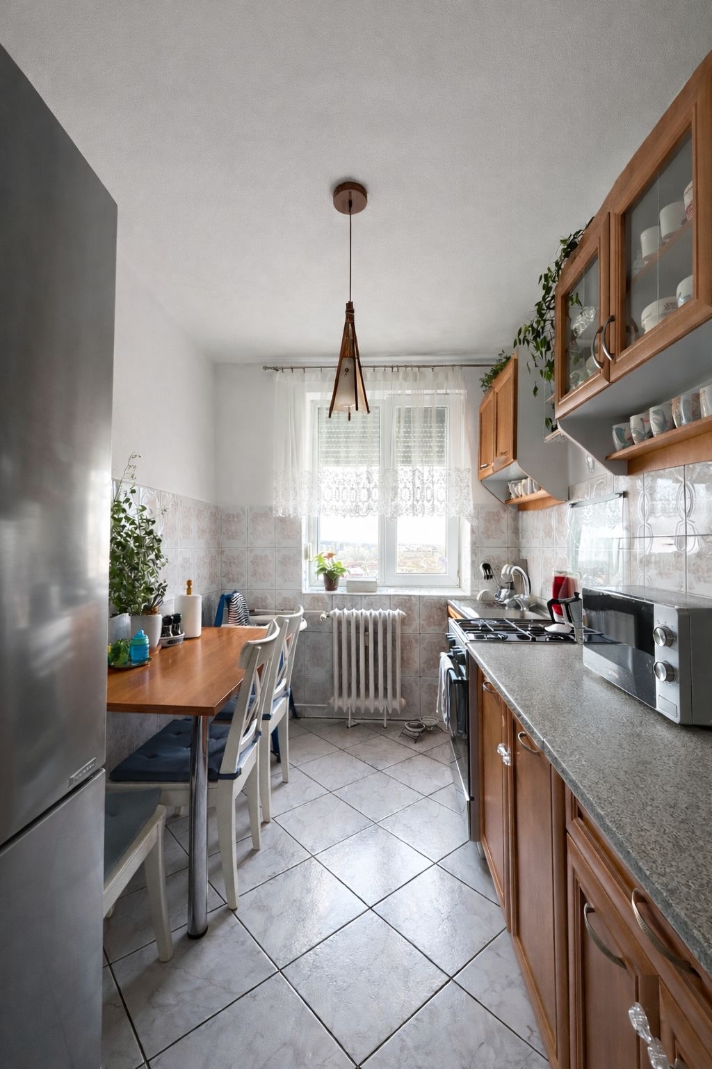 2_DE ÎNCHIRIAT – Apartament cu 2 camere - 350€/ lună 