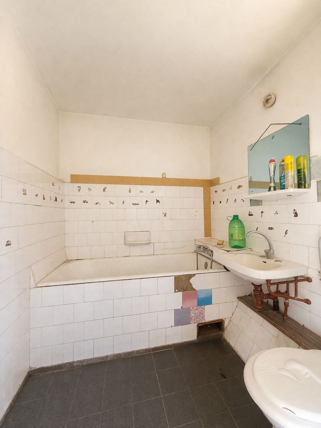 3_Ap. 2 camere - Decomandat - Bvd. Stefan Cel Mare - Rogerius - 72 900 €