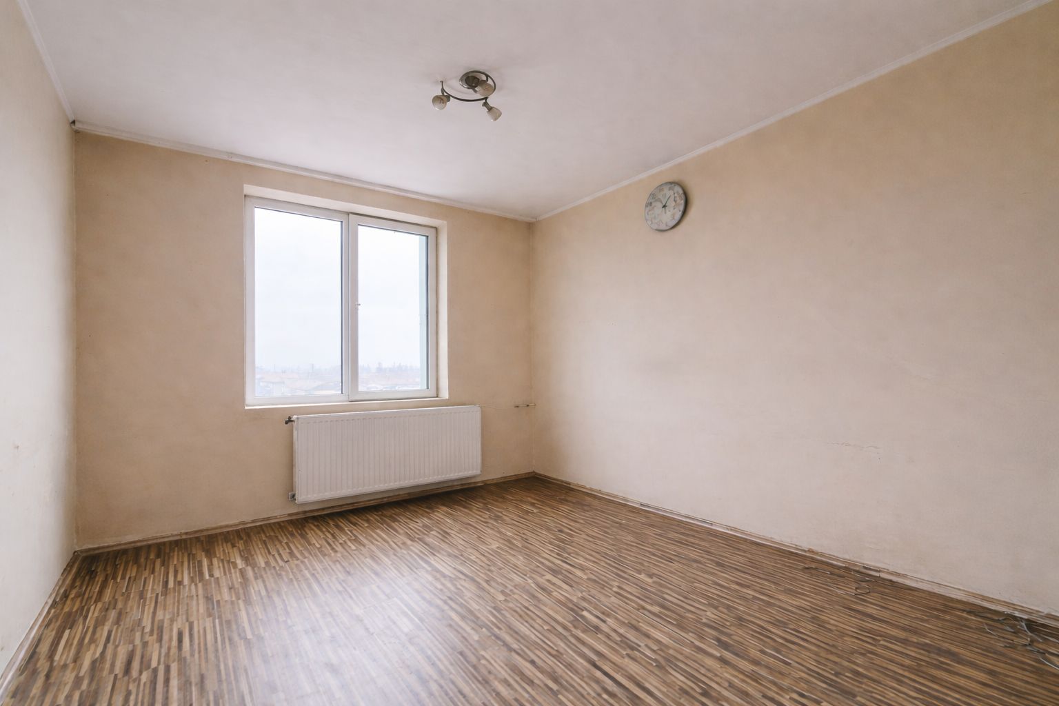 6_Ap. 2 camere - Decomandat - Bvd. Stefan Cel Mare - Rogerius - 72 900 €