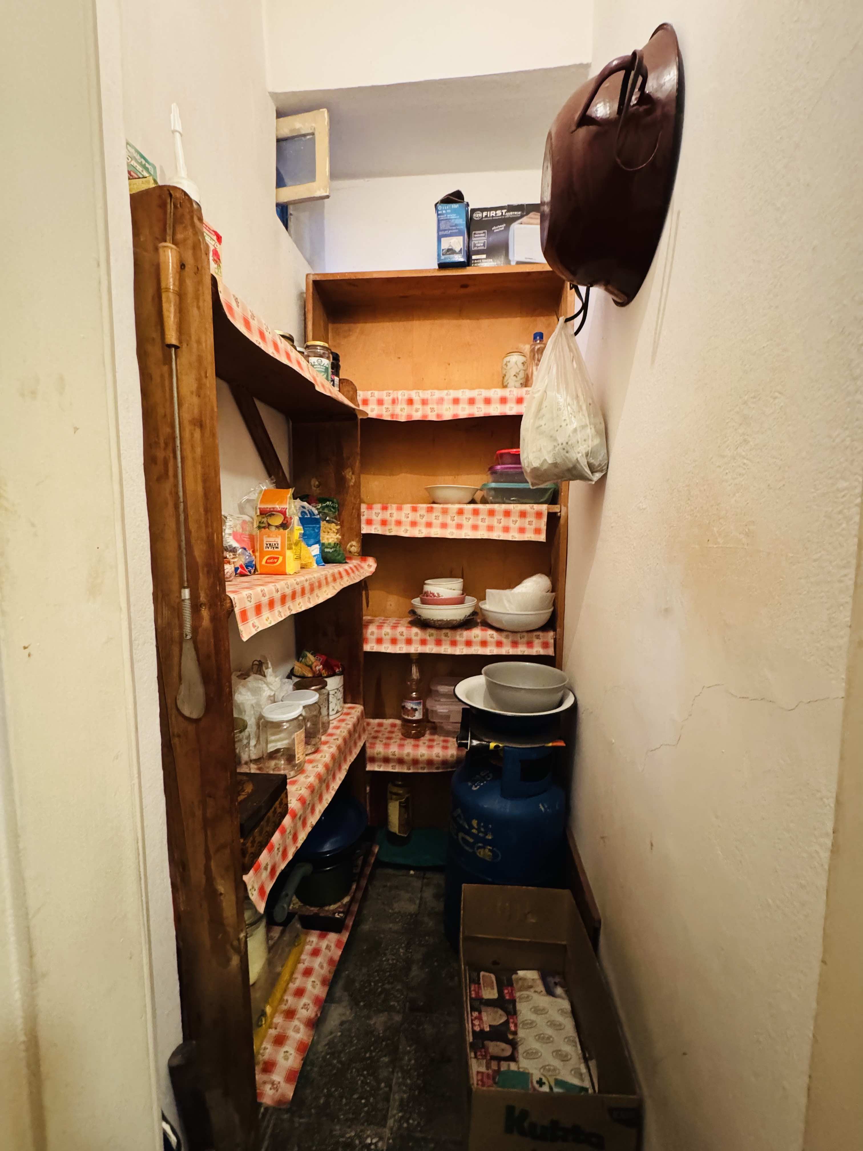 6_DE VÂNZARE - Apartament cu 2 camere - Decomandat - 74.900 €