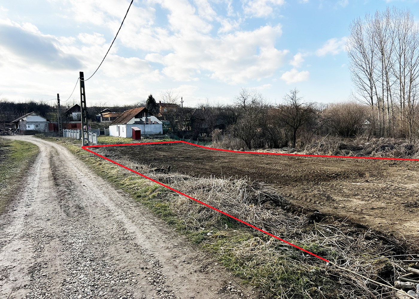 2_teren intravilan parcelabil - Loc de casa - Diosig - 22.500 €