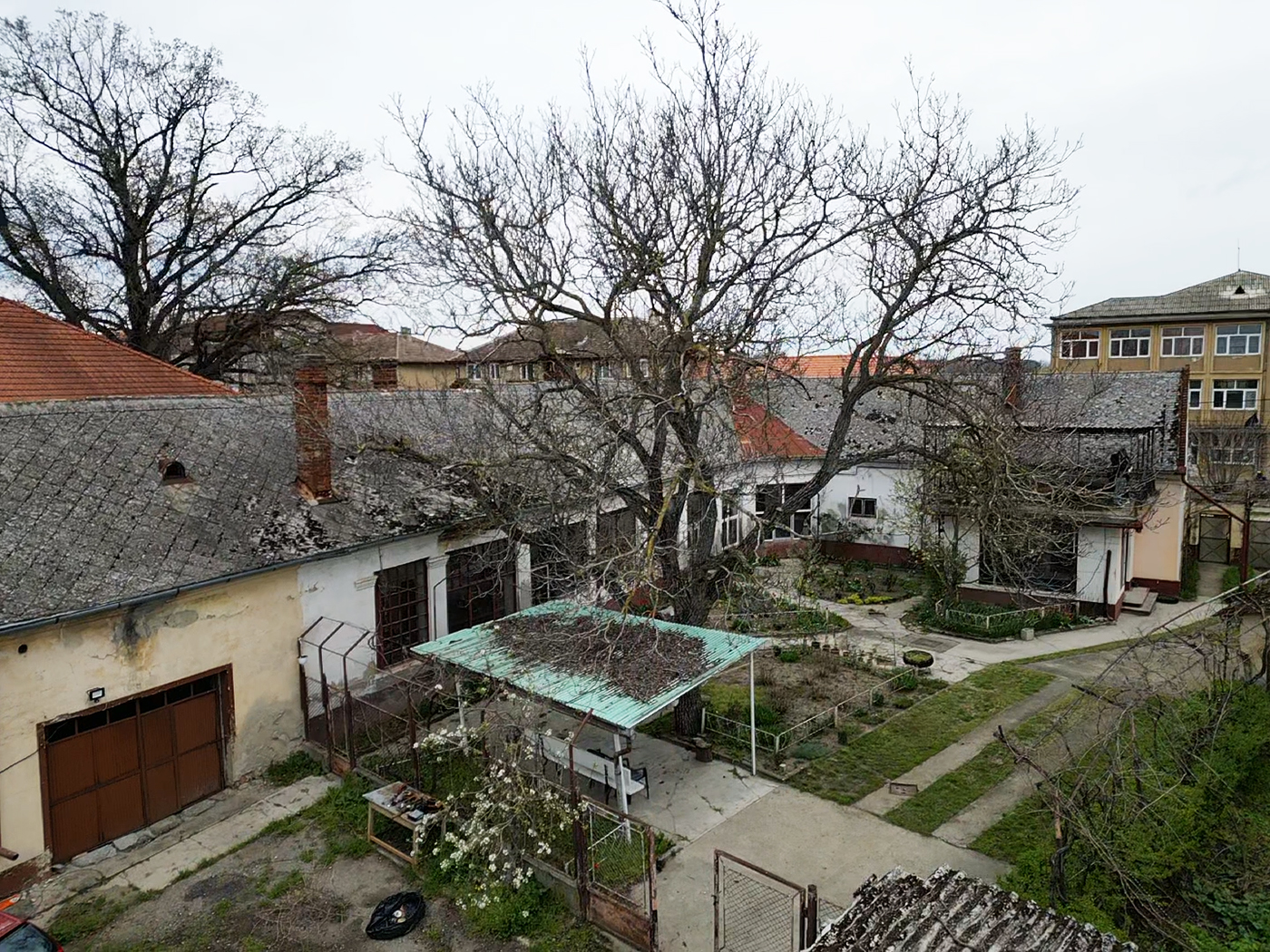 4_Conac boieresc / Casa generoasa cu 8 camere - SALARD 