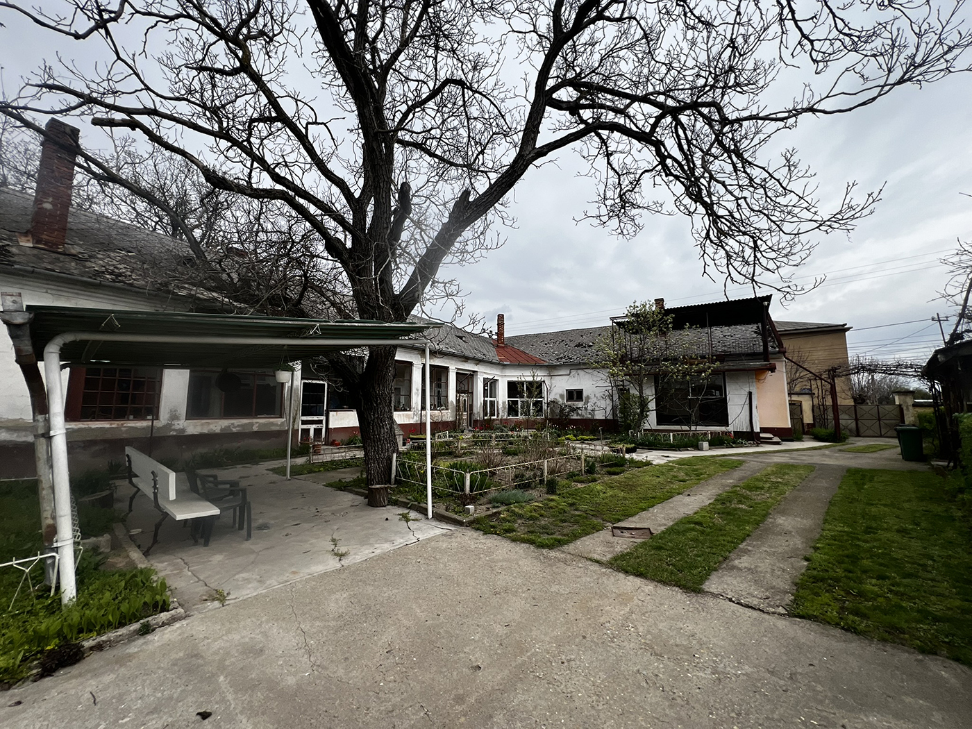 6_Conac boieresc / Casa generoasa cu 8 camere - SALARD 