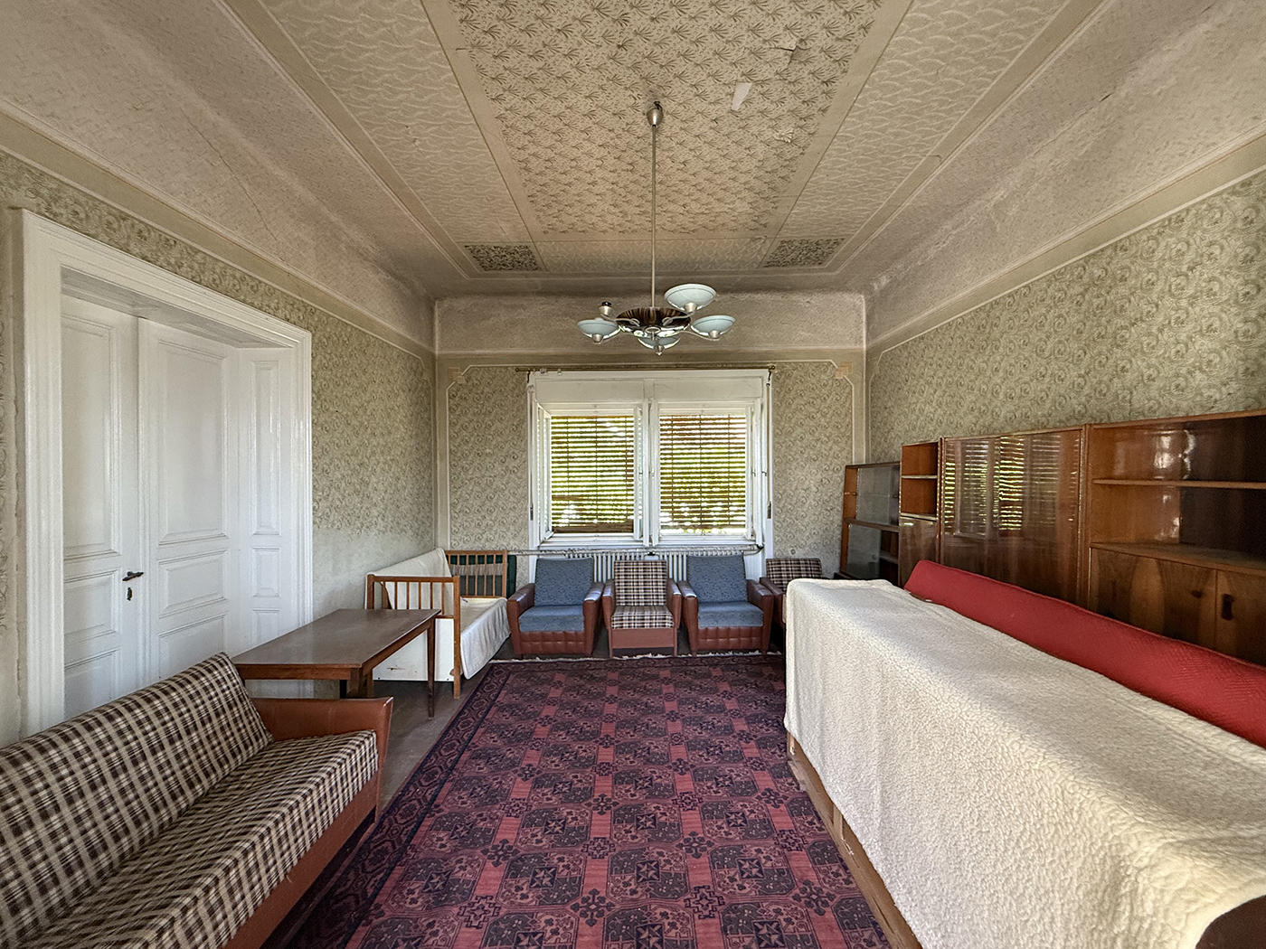 8_Casa solida in inima orasului Salonta - 119.900 €