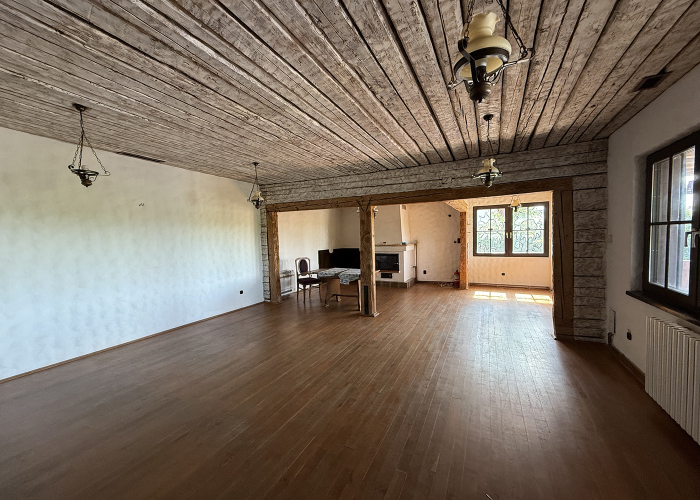 8_Casa / Restaurant / Pensiune / Piscina - Pe malul lacului din Paleu - 495.000 €