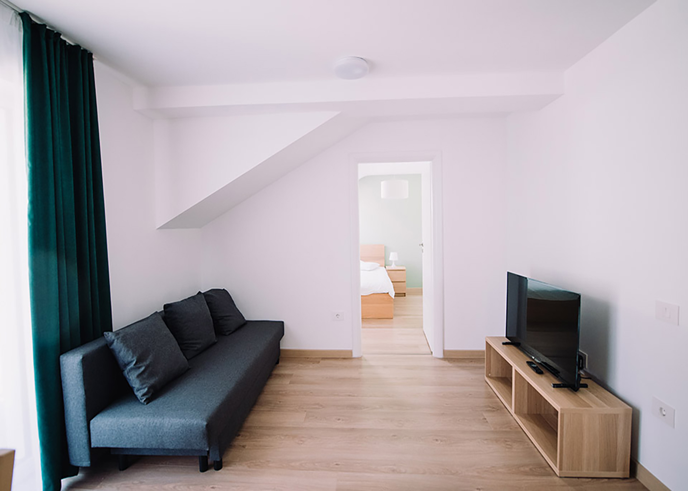 3_Pensiune / Aparthotel - zona aquaparcului NYMPHAEA Oradea - 990.000 €