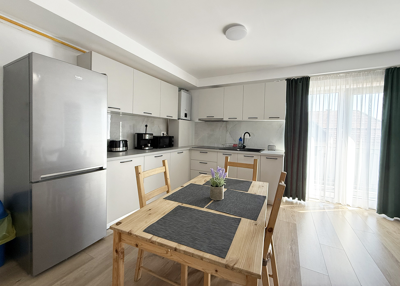 8_Pensiune / Aparthotel - zona aquaparcului NYMPHAEA Oradea - 990.000 €