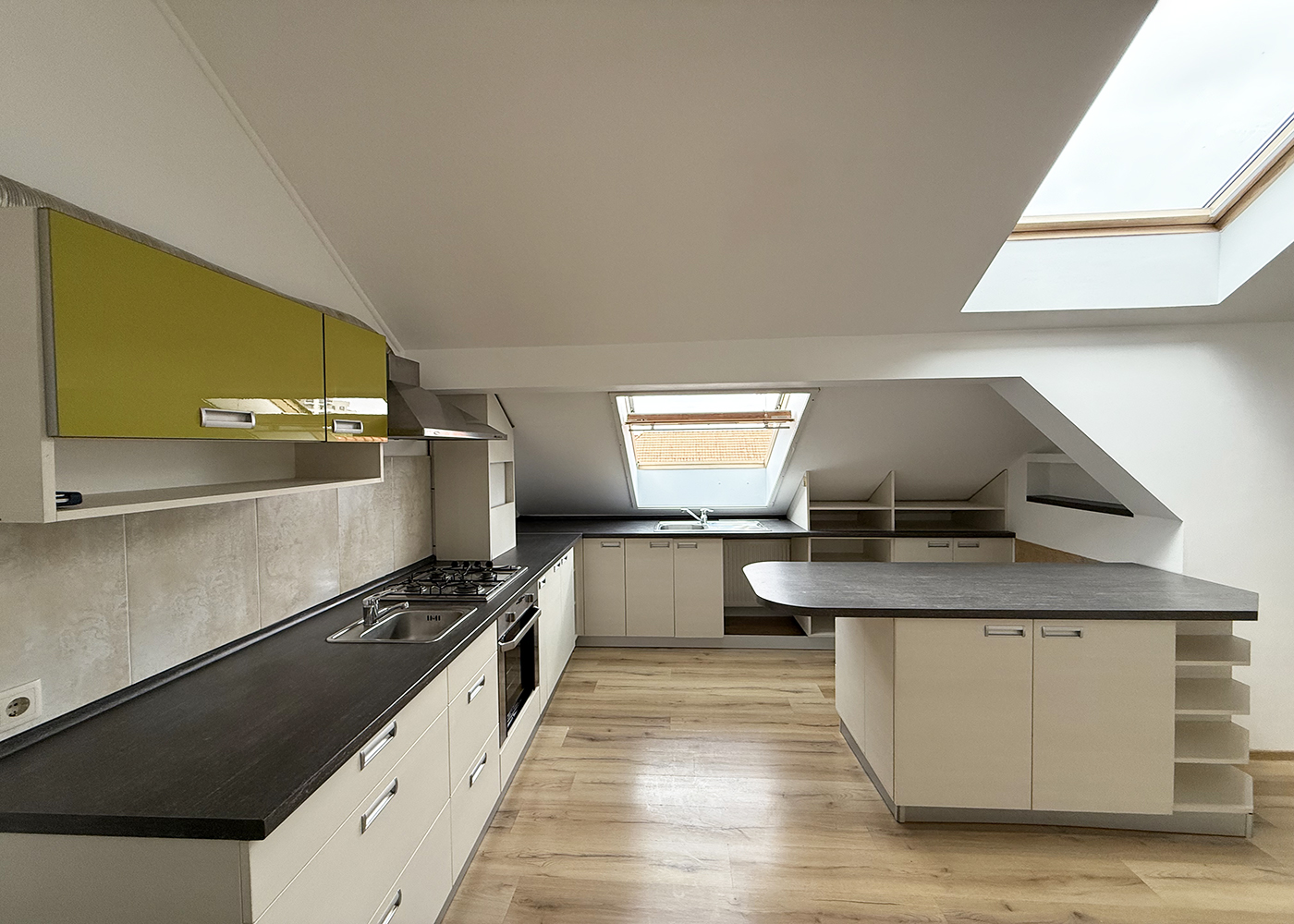 2_Apartament tip Penthouse - 4 camere - Nufarul - IMOBIHOR 