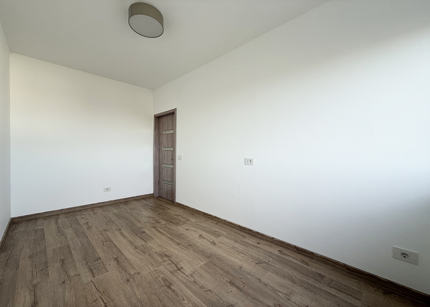 6_Apartament cu 2 camere - Finisat la cheie - zona Universitatii - 99.900 €