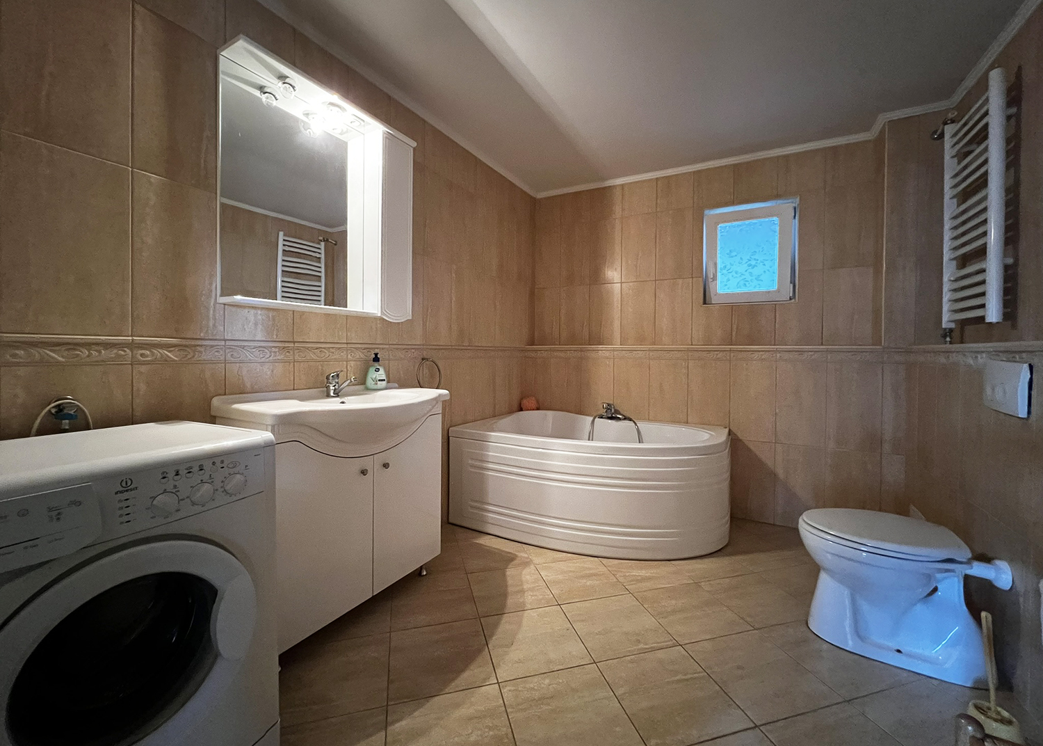 4_Spatiu si eleganta pentru intreaga familie - 289.000€