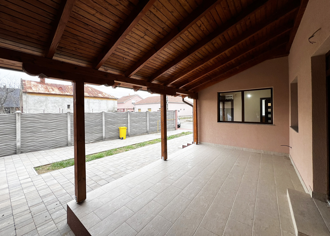 6_Casă familială de vânzare în localitatea Sântion, județul Bihor - 174.900 €