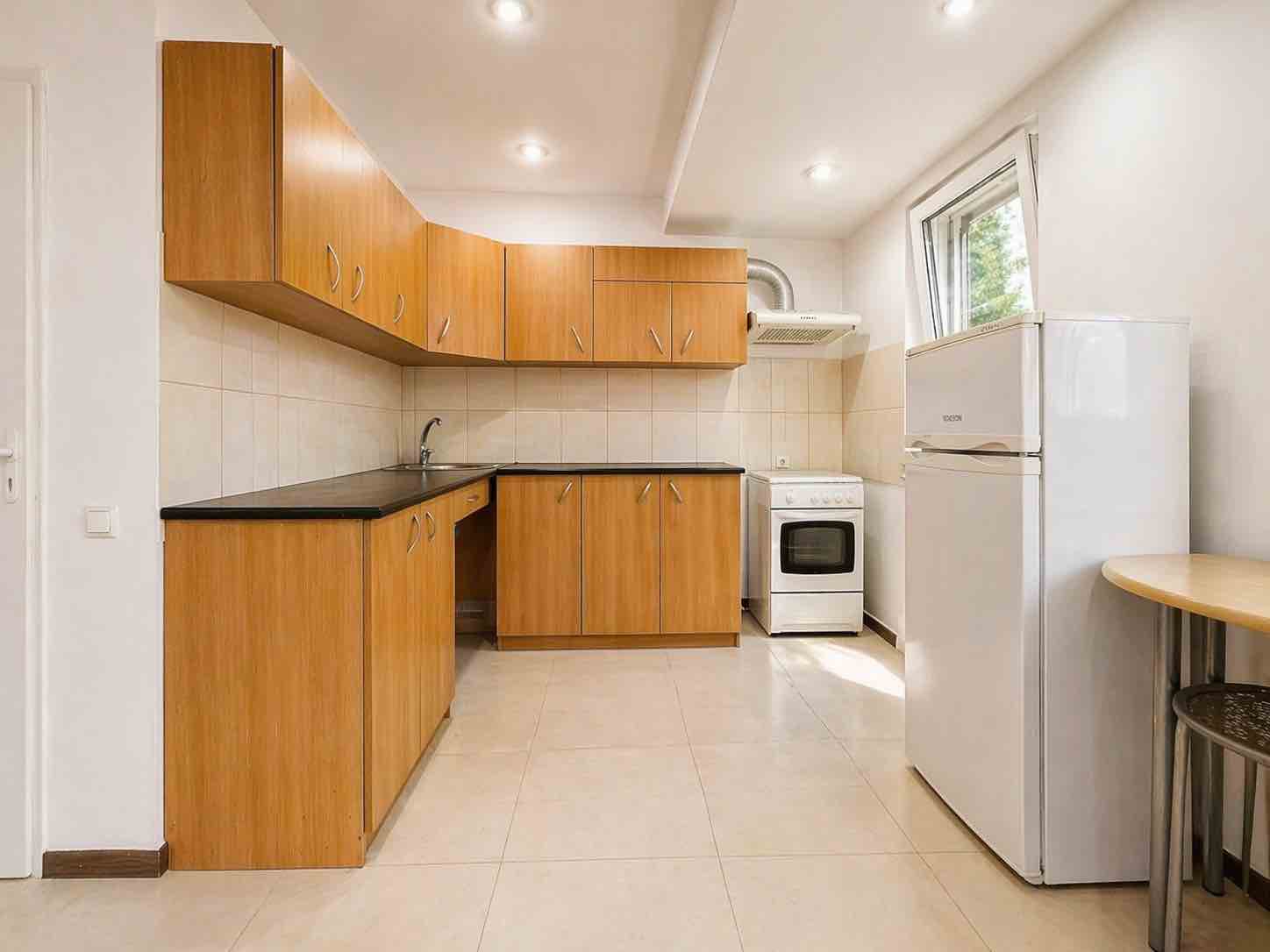 2_De vânzare apartament cu o cameră - Rogerius -  64.900€ 